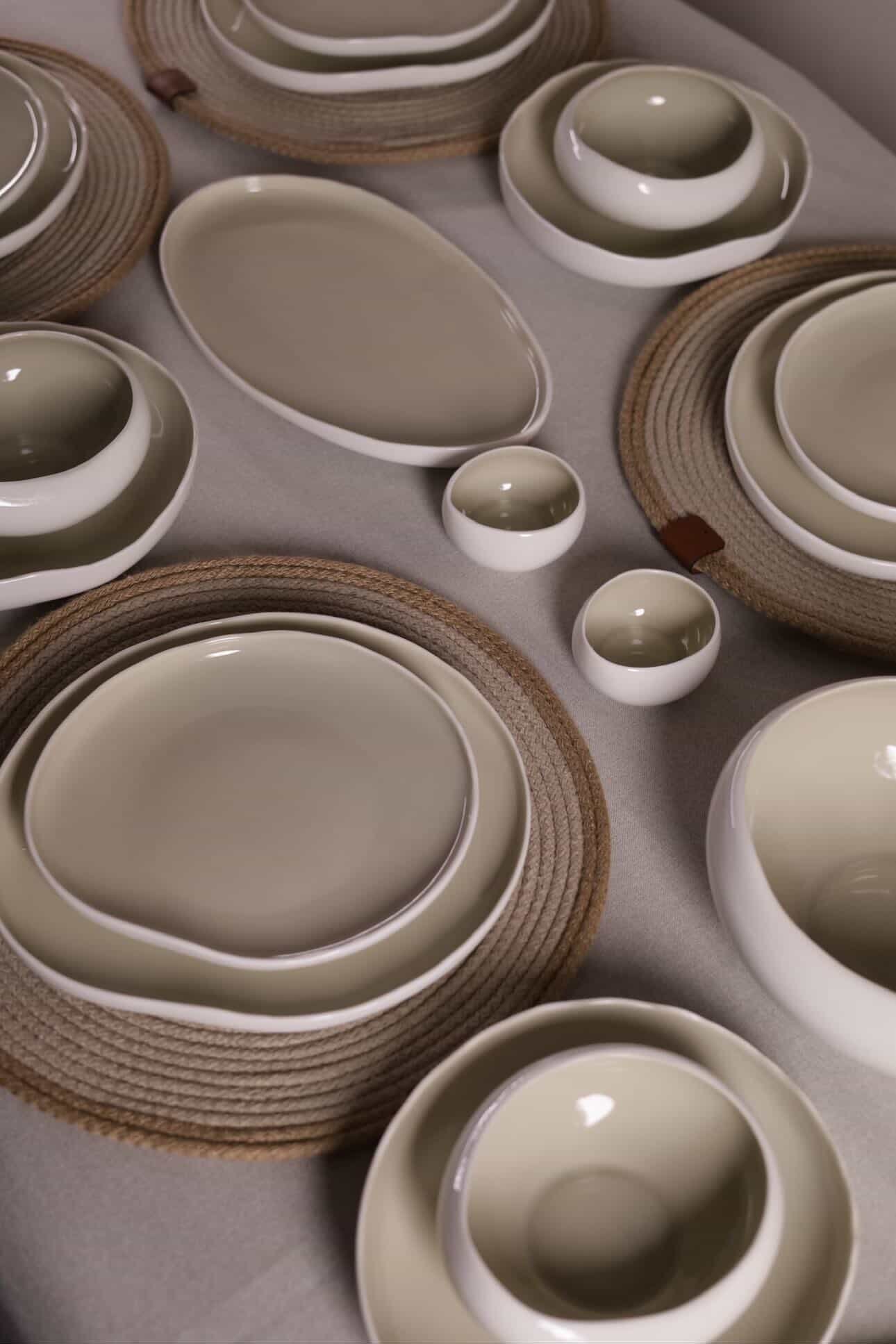 Karolina 30 Pcs - 60 Pcs Dinner Set