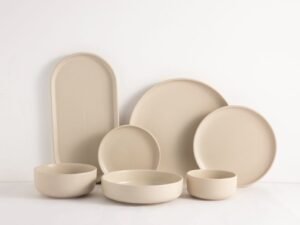 Karolina 30-Piece Dinner Set Matte